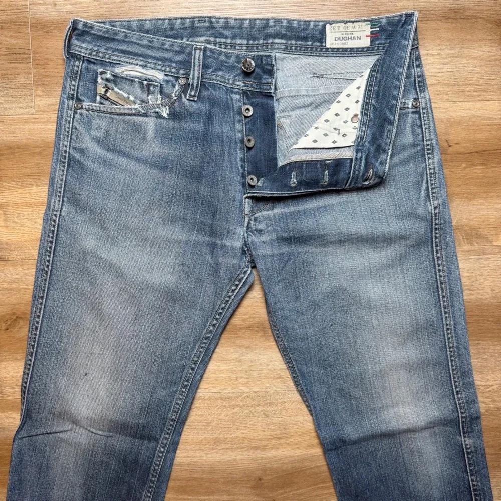 Diesel Dughan Jeans Men 30x32 Blue Slim Tapered Distressed Made in Italy‎ 0088Z